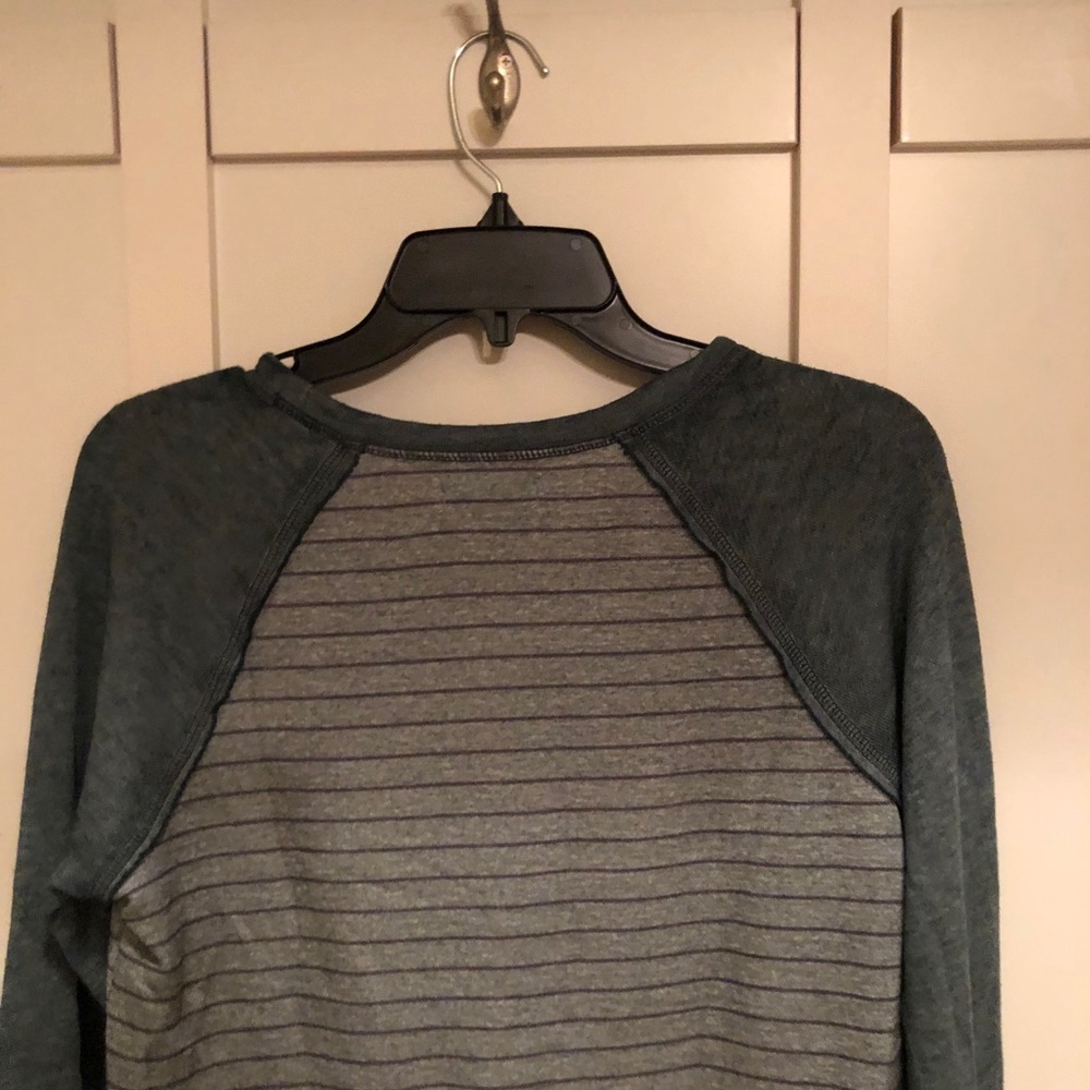 NWT MAURICES TOP - Picture 5 of 9